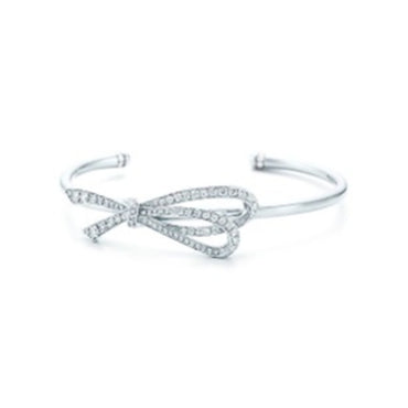 18W DIAMOND BOW CUFF LG