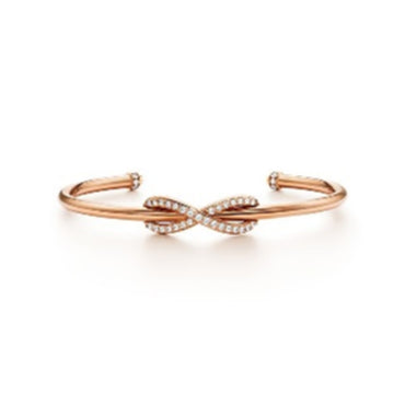 18R DIAMOND INFINITY CUFF LG