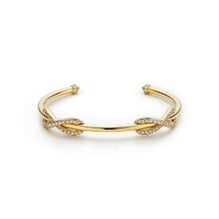 18Y DIAMOND DBL INFINITY CUFF MD