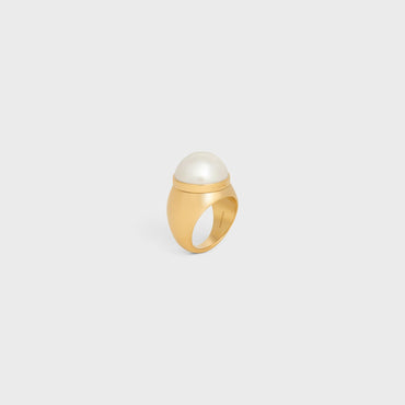 Les Perles Celine Ring Brass & Resin Pearl - Gold / Ivory