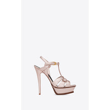 Tribute Sandals In Veau Lem Laminato - Metal Blush