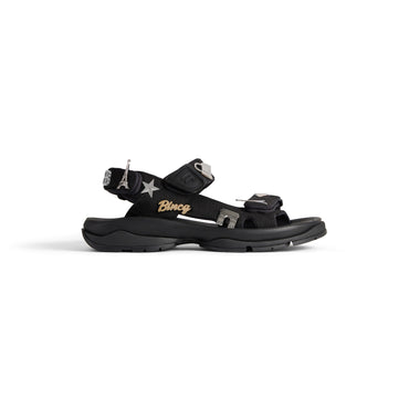Tourist Mnclr/Pins/Rub - Black