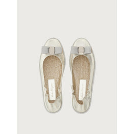 Ferragamo Nomadic Stories Ballet Flats - Platino