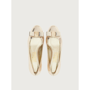 Vara Bow Pump - Ladies - Platinum