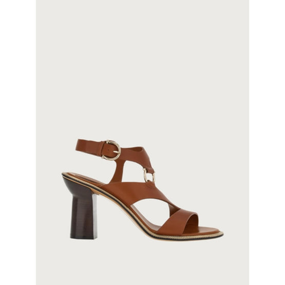 Sandals with Chain Detail And Contoured Heel - Sella