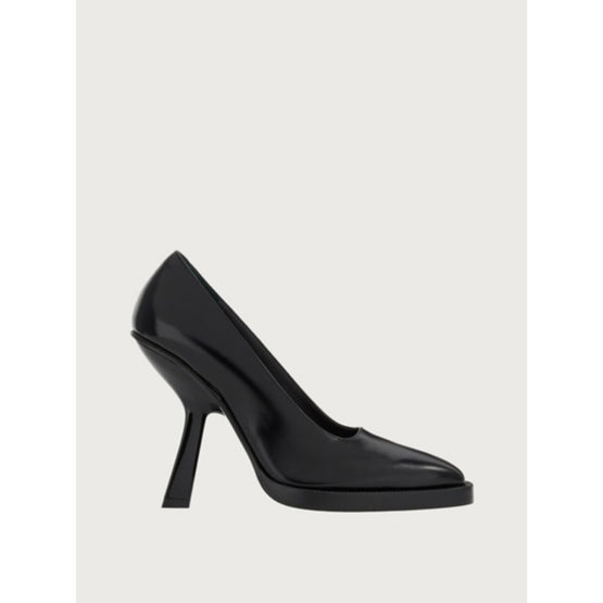 Pumps with Shaped Heel - Black