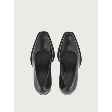 Pump With Shaped Heel - Ladies - Black