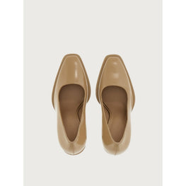 Pumps with Shaped Heel - Beige