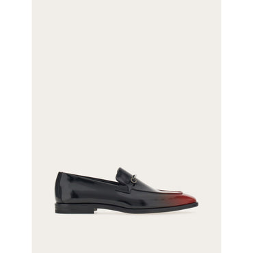 Moccasin With Gancini Ornament - Men - Black/Flame Red