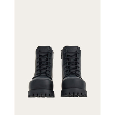 Combat Boot With Rounded Toe - Men - Black