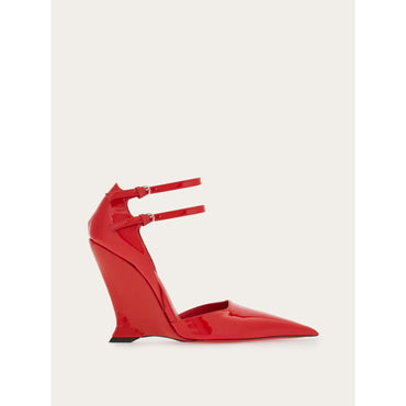 Pump With Wedge Heel - Ladies - Flame Red
