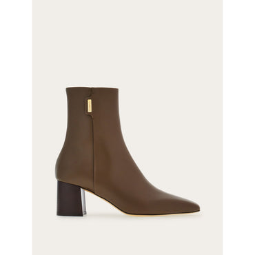 Ankle Boot With Golden Tab - Calfskin - Clay
