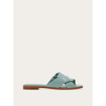 Crossover-Strap Slide - Ladies - Lucky Charme