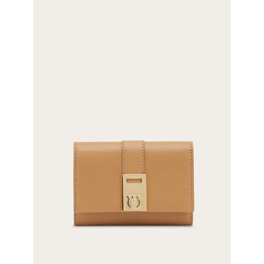 Hug Compact Wallet - Ladies - Light Camel