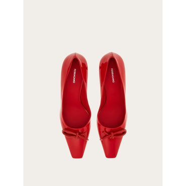 Kitten Heel Pump With Asymmetric Bow - Ladies - Flame Red