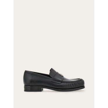 Penny Loafer With Gancini Ornament - Men - Black
