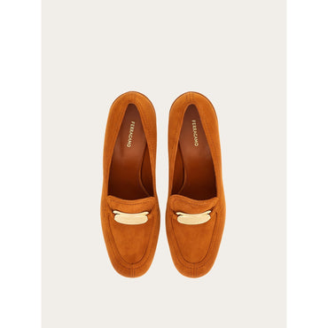 Kitten Heel Loafer With New Vara Buckle - Ladies - Cognac