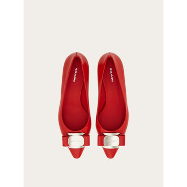 New Vara Plate Low Heel Pump - Ladies - Flame Red