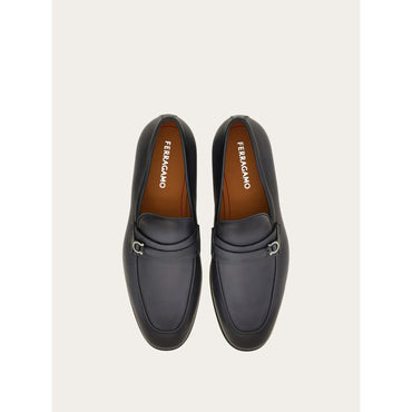 Moccasin With Gancini Ornament - Men - Stromboli Sand