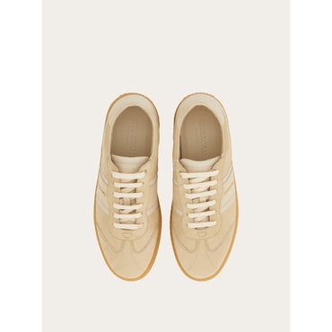 Low-Top Sneaker With Logo - Ladies - Desert/Mascarpone