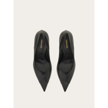 Pump Shoe With Inlays - Ladies - Black