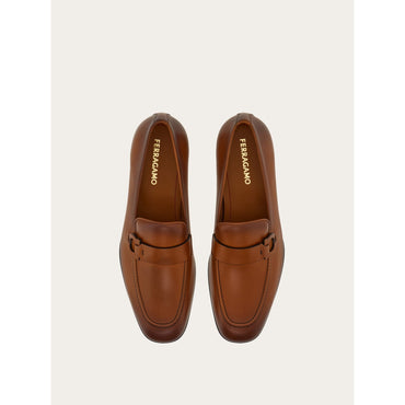 Gancini Loafer - Men - Natural Nude